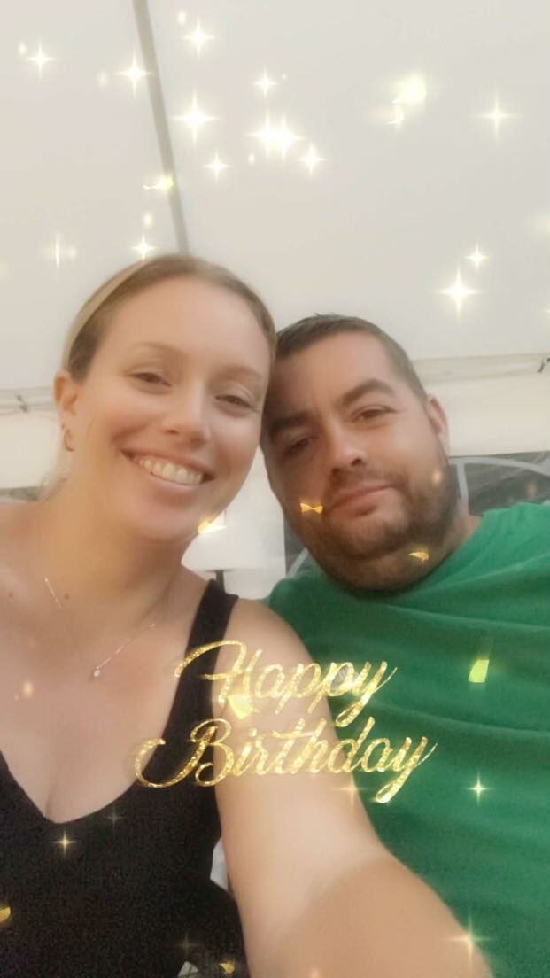 🎈Joyeux anniversaire 🎈
Aujourd’hui ça fait 2 ans jour pour jour que nous avons repris le camping!!
2 ans avec beaucoup de changement, de travaux, de joie, d’émotions et de belles rencontres ❤️
Ce n’est pas facile tous les jours mais nous sommes heureux et fiers de ce que nous avons accomplis 
Mais c’est surtout grâce à vous que tout cela est possible, alors un grand merci à vous pour votre confiance et votre fidélité 🥰